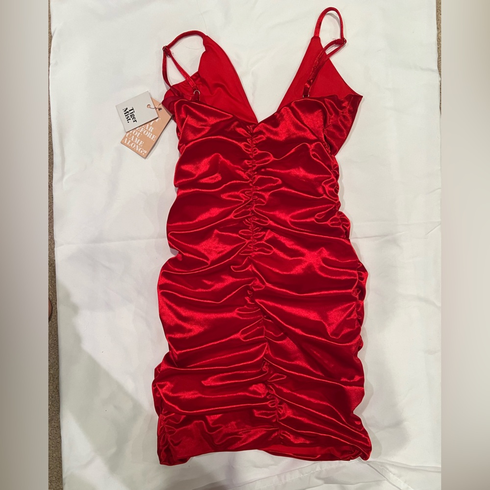 Elegant Red Ruched Dress